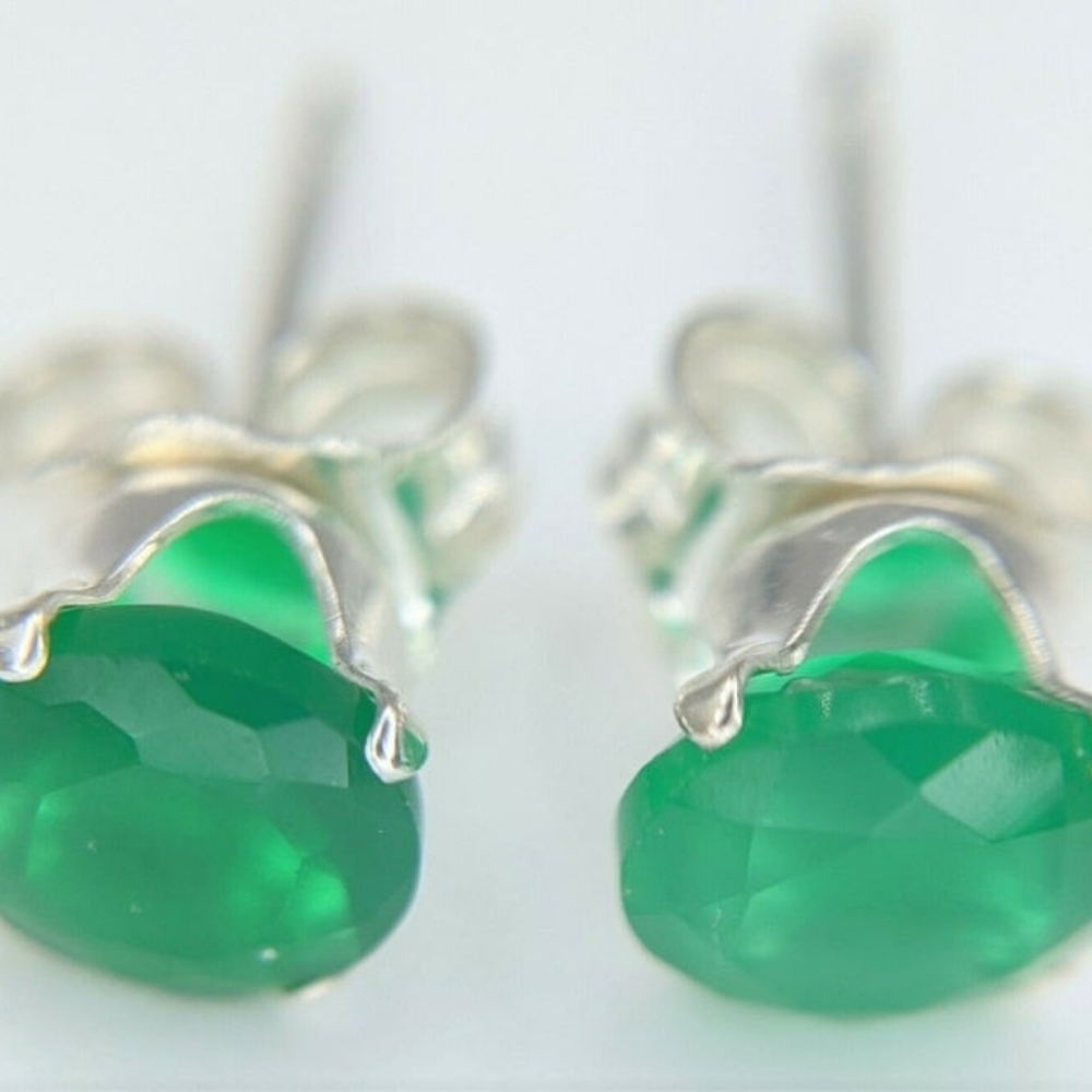 Green Onyx Silver Stud Earrings 5 MM